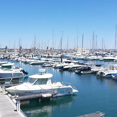 Cascais-estoril Beachfront Апартаменты *