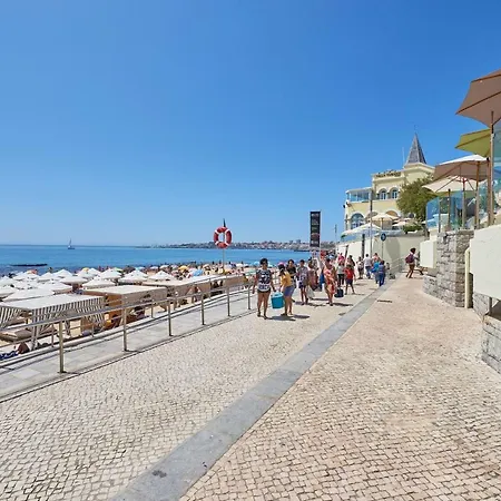 Апартаменты Cascais-estoril Beachfront Эшторил