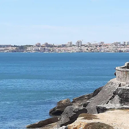 Cascais-estoril Beachfront Апартаменты