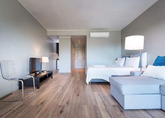 Cascais-estoril Beachfront